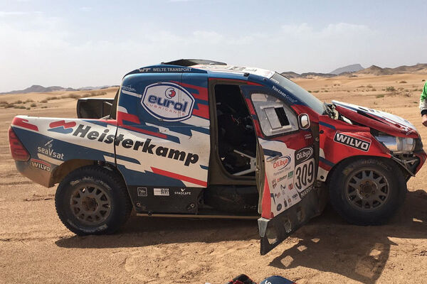 Erik-van-Loon_RTL-GP-Dakar-Pre-Proloog-2016_Toyota-Hillux-Overdrive