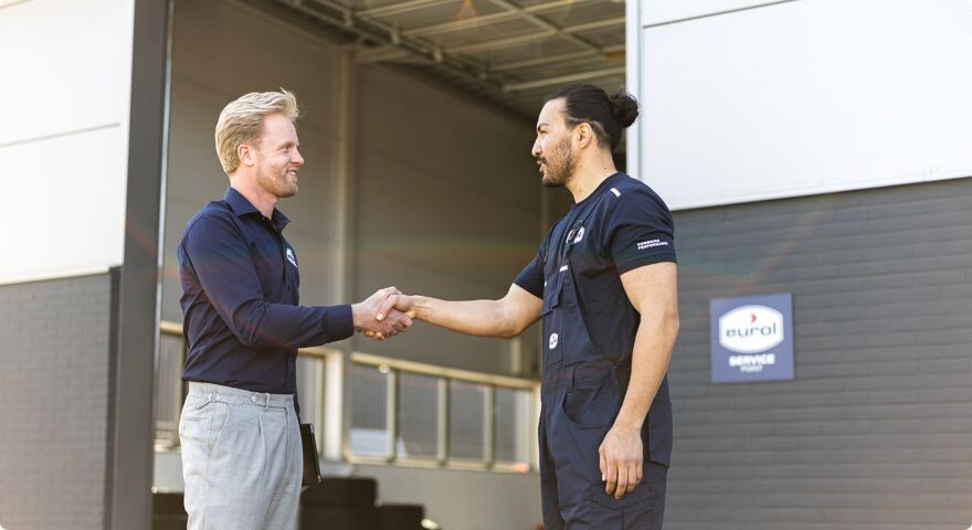 Sales-and-tech-support