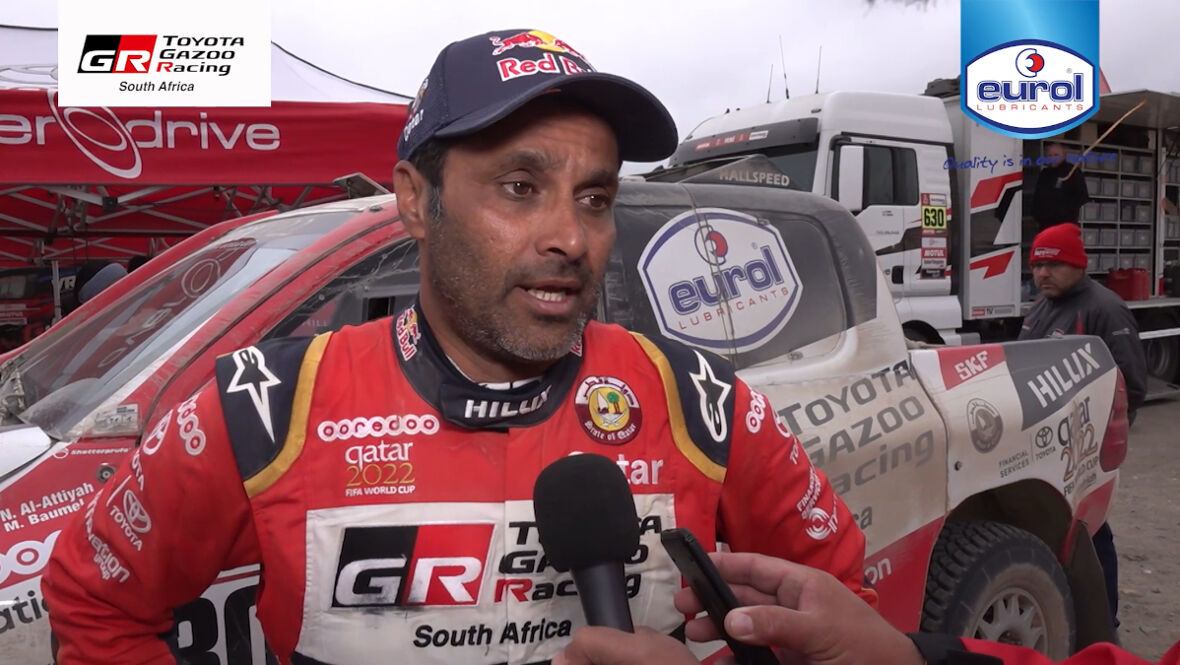 Nasser-Al-Attiyah_talking-to-the-press_Dakar-Rally-2019.jpg
