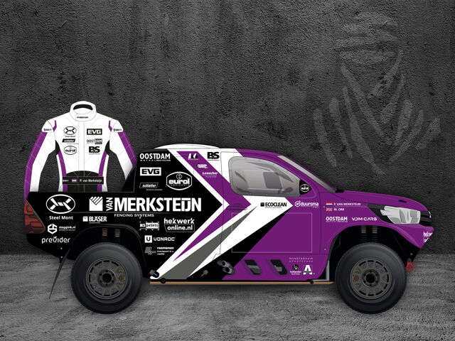 L'équipe Van Merksteijn Dakar Rally roule avec le Toyota Hilux de Eurol Lubricants de Overdrive Racing.