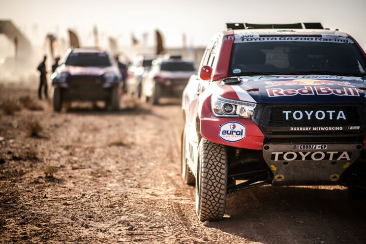 Anúncio da linha de pilotos da Toyota GAZOO Racing para o Rally Dakar 2020.