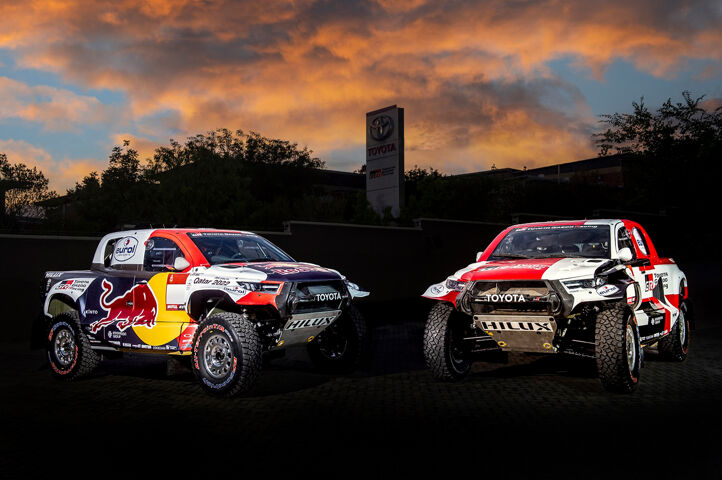 Nuevos autos del equipo Toyota Gazoo Racing: Toyota GR Hilux Dakar 2022.