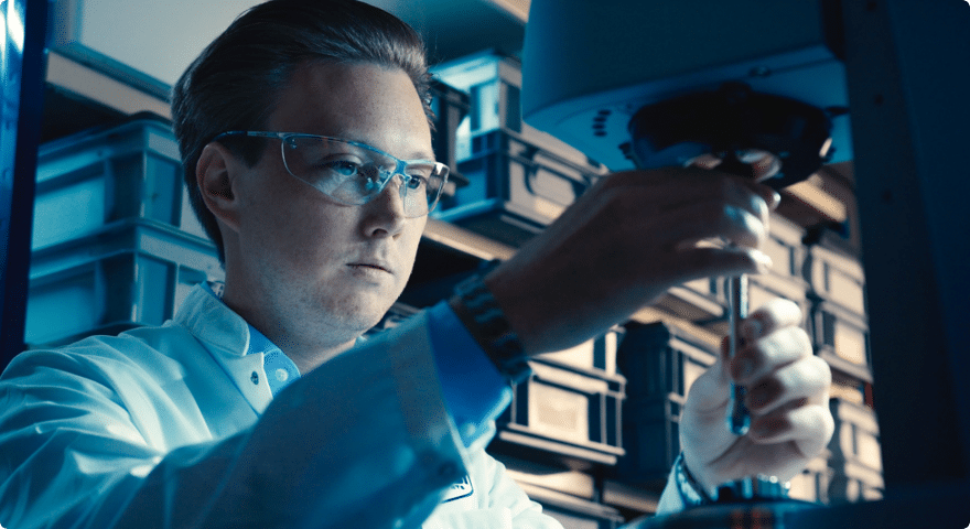 EUROL-OIL-SAMPLE-ANALYZING-AND-MACHINE-MONITORING