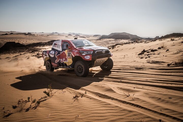 Nasser Al Attiyah, winnaar van de etappe in de Dakar Rally 2021, aangedreven door Eurol.