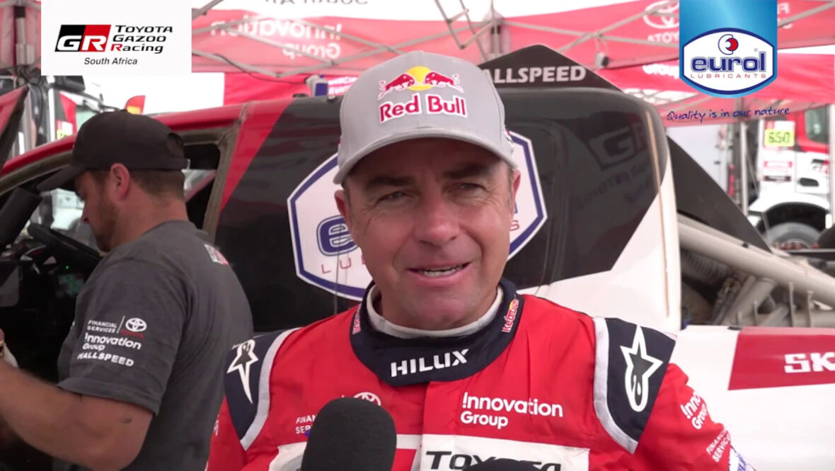 Toyota-GAZOO-Racing_Dakar-Rally-2019_Talking-to-the-press.jpg