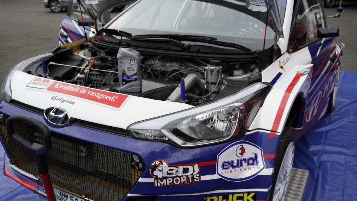 Bob-de-Jong_Fanzone-Rallysport_motorolie.jpg