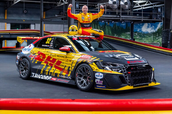 Eurol-Partner-Tom-Coronel_FIA-World-Touring-Car-Cup_Audi-RS-3_LMS