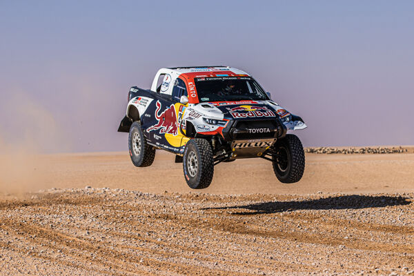 Nasser-Al-Attiyah_Stage4-Dakar-Rally-2022_Toyota-GAZOO-Racing-team