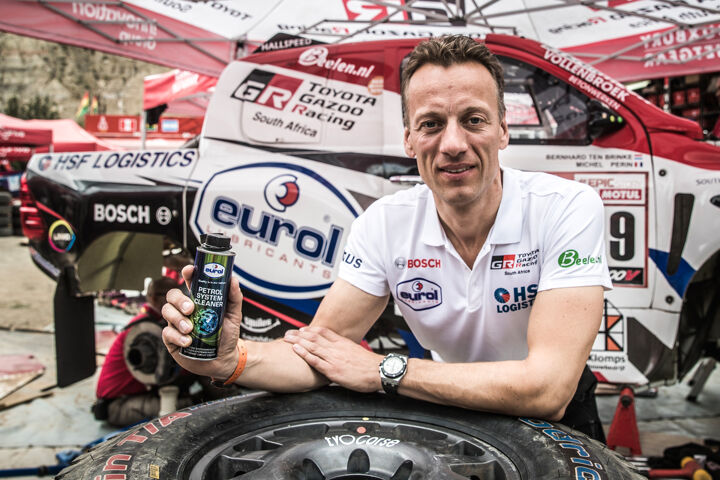 Die Zusammenarbeit zwischen Eurol und Bernhard ten Brinke während der Dakar Rally 2019.