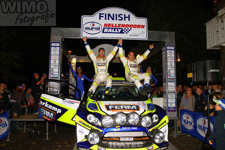 Dennis-Kuipers_Winner_Eurol-Hellendoorn-Rally-2016_Ford-Fiesta-WRC