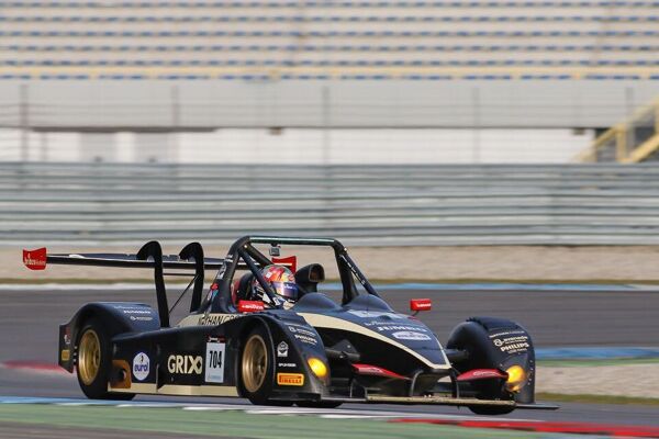Podium_Rob-Kamphues_Leon-Rijnbeek_Formido-Finaleraces-2016_Circuit-Assen_Wolf-sportscar