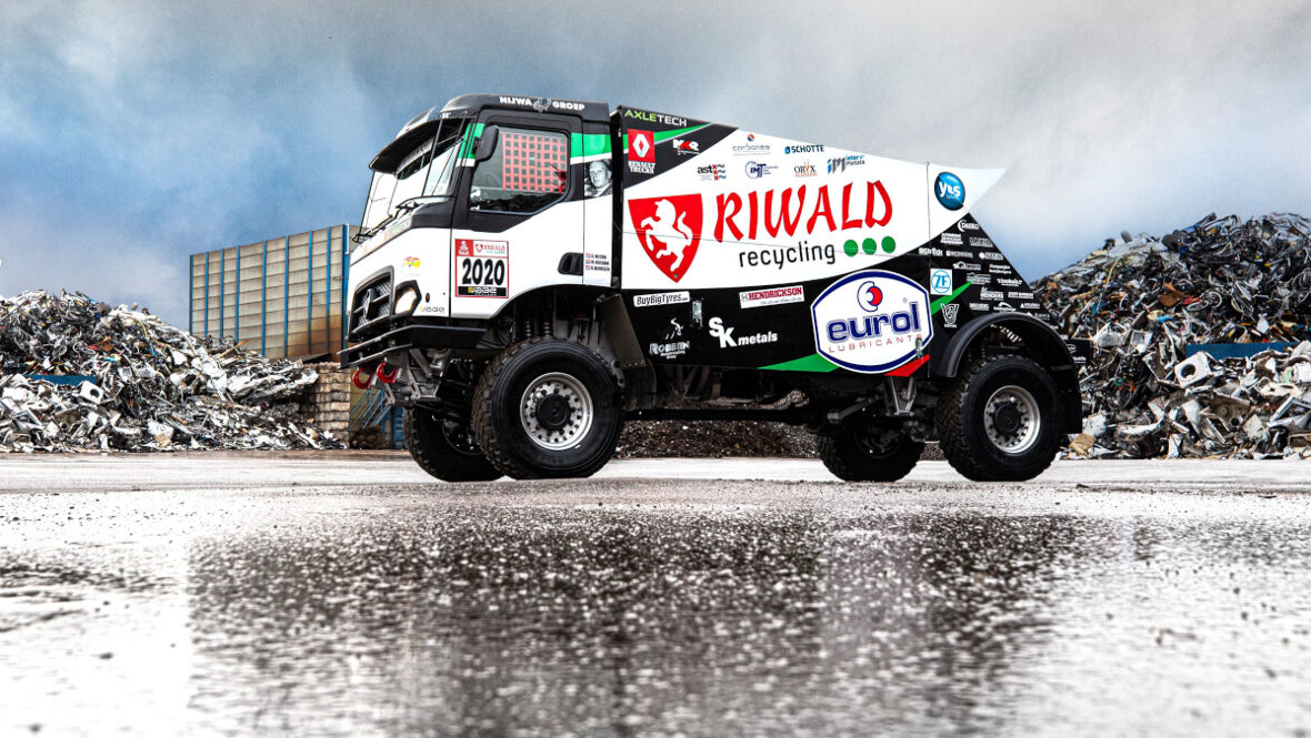 Riwald-Dakar-Team_Rallytruck_Renault-C460-Hybrid-Edition_Dakar-Rally-2020.jpg