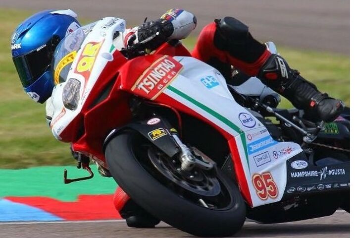 Scott-Deroue_Cadwell-Park-2016_BSB-Pirelli-National-Superstock-600cc-Championship