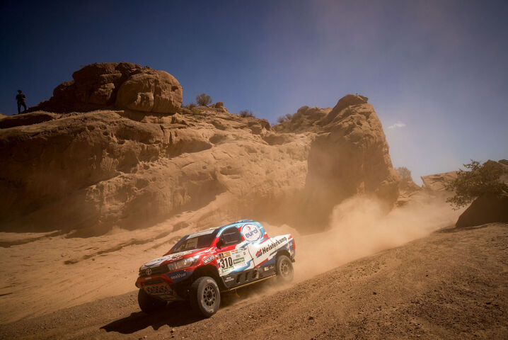 Erik-Van-Loon_Dakar-2017_Toyota-Hillux-Overdrive