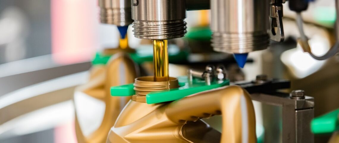 Eurol Elance 5W-30 for the latest generation Renault engines, produced by Eurol Lubricants.