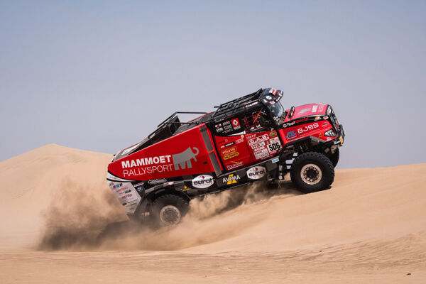 Mammoet-Rallysport-Team-Truck_Dakar-Rally-2018_Eurol-Lubricants