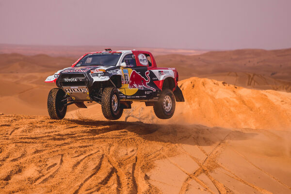 Nasser-Mathieu_Toyota-GAZOO-Racing_Stage2-Dakar-Rally-2022