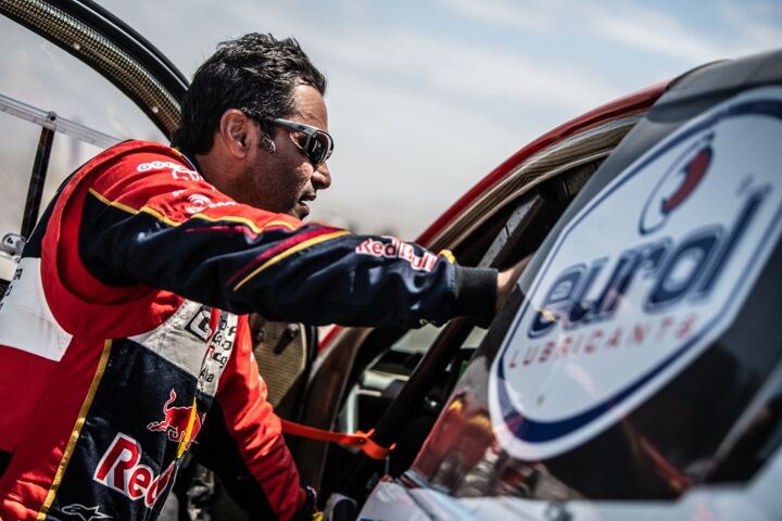 Première place au classement : Nasser Al Attiyah de Toyota GAZOO Racing lors du Rallye Dakar 2019.