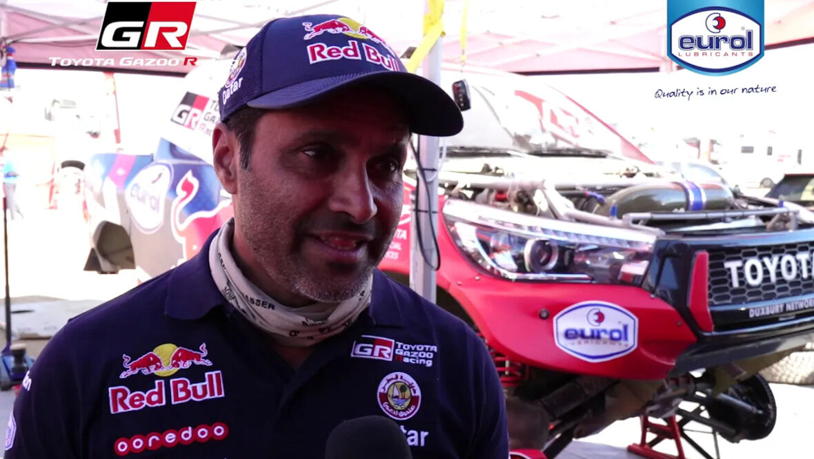Nasser-Al-Attiyah_Talking-to-the-press_Dakar-Rally-2020_Toyota-GAZOO-Racing.jpg